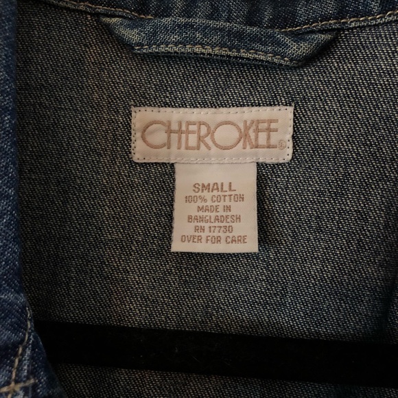 Cherokee Denim Jacket - Like New! - Picture 3 of 3
